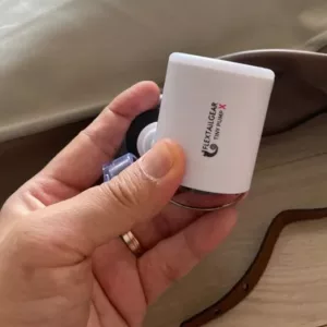 Ontvangen elektrische luchtpomp draagbaar opblaasapparaat van klant L****n.